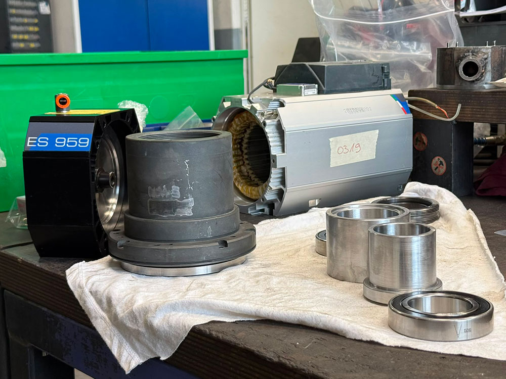 Spindle motor service for the woodworking industry